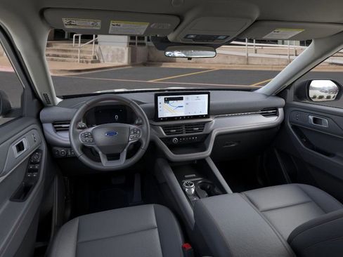 New 2025 Ford Explorer Active w/ Active Comfort Package image 11