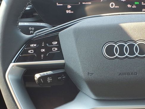Used 2025 Audi Q5 Premium w/ Premium Plus AWD/4WD image 14