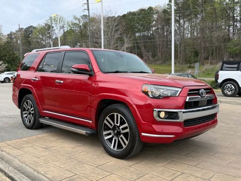 Used 2020 Toyota 4Runner Limited image 4