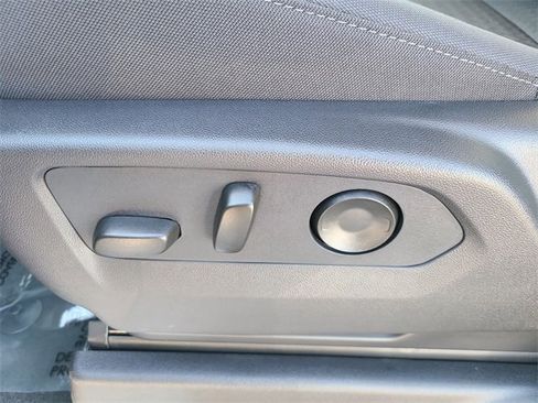 New 2026 Chevrolet Silverado 1500 LT image 23