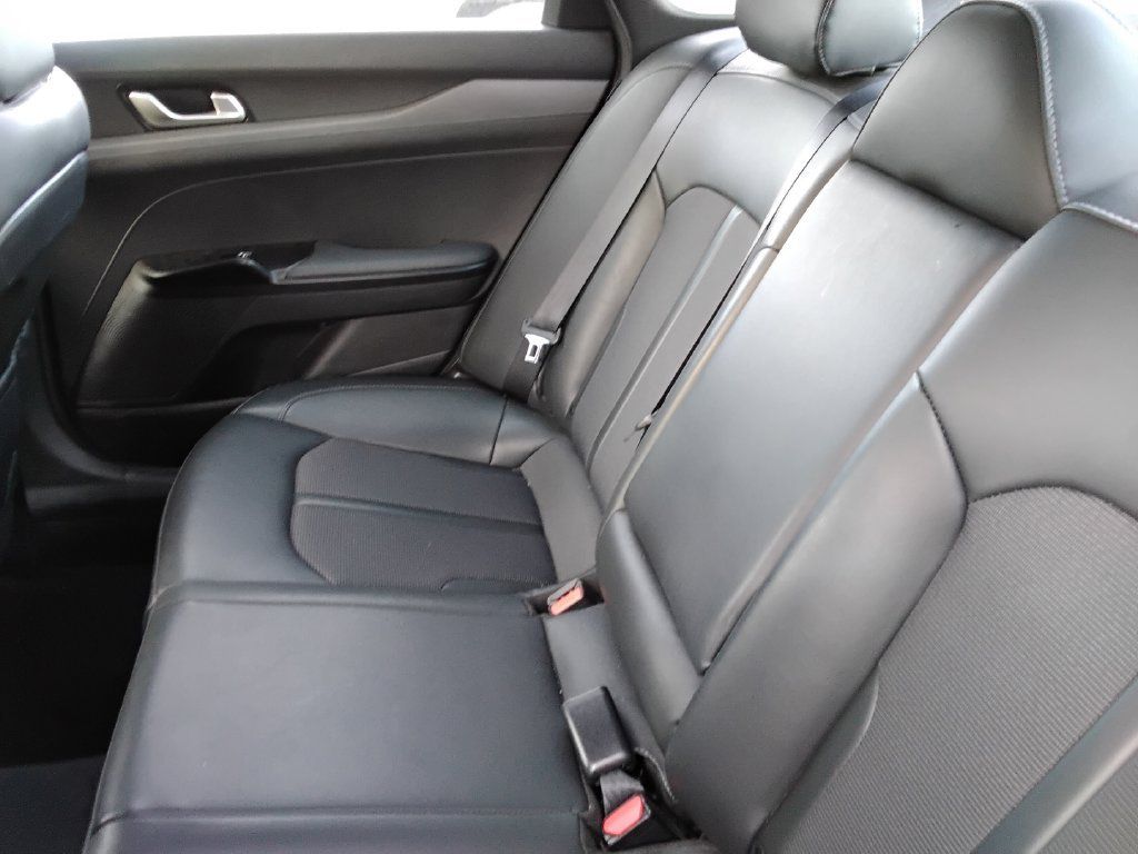 Used 2024 Kia K5 GT-Line AWD/4WD image 11