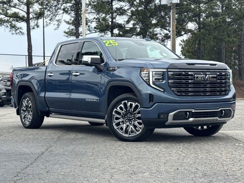 Used 2025 GMC Sierra 1500 Denali Ultimate image 2