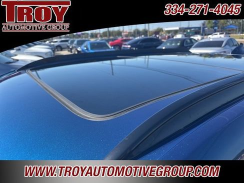 Used 2019 Cadillac XT4 Sport image 17