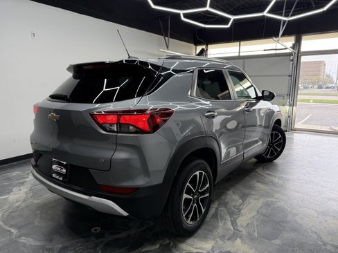 Used 2025 Chevrolet TrailBlazer LT image 5