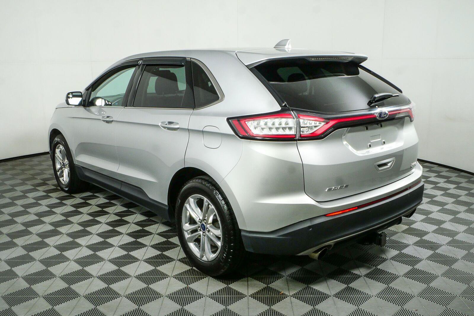Used 2015 Ford Edge SEL w/ Equipment Group 201A FWD image 26