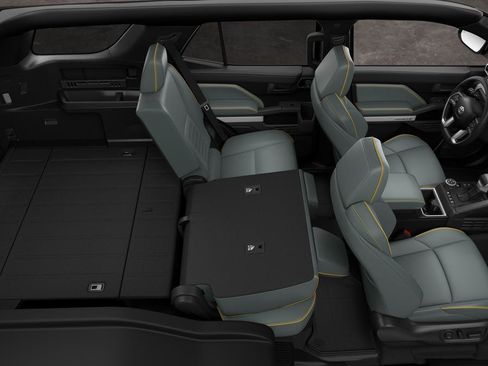 New 2026 Toyota 4Runner Trailhunter AWD/4WD image 22