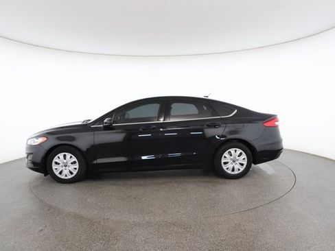 Used 2019 Ford Fusion S image 6