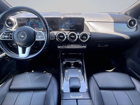 Used 2021 Mercedes-Benz GLA 250 image 16