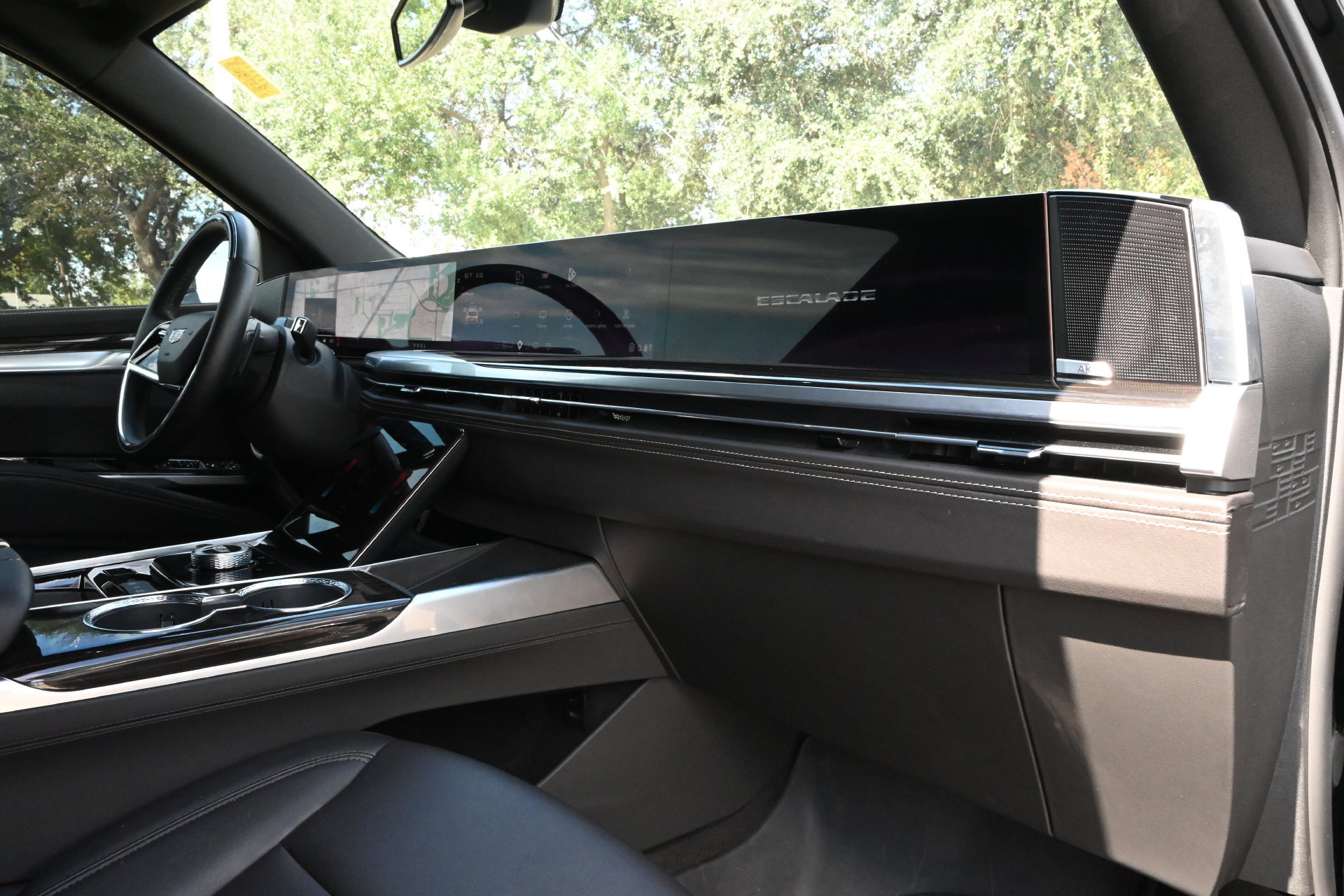Certified 2026 Cadillac Escalade ESV 2WD image 23