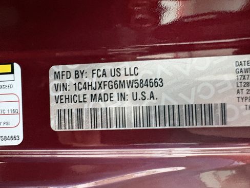 Used 2021 Jeep Wrangler Unlimited Rubicon AWD/4WD image 33