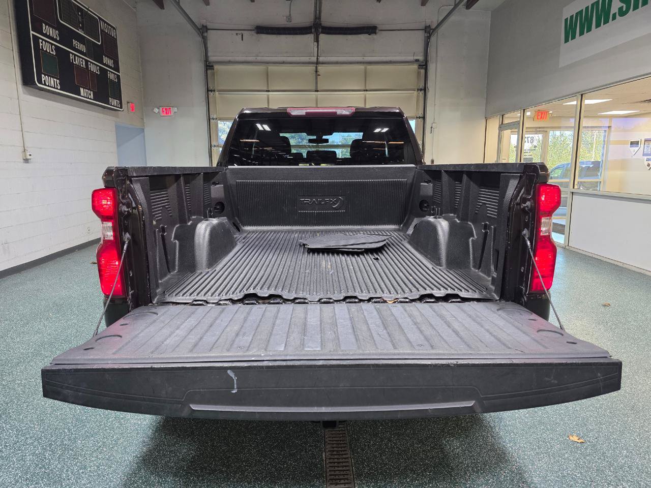 Used 2019 Chevrolet Silverado 1500 LT w/ Trailering Package AWD/4WD image 21