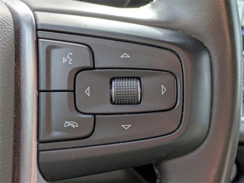 Used 2024 GMC Sierra 1500 SLT image 28