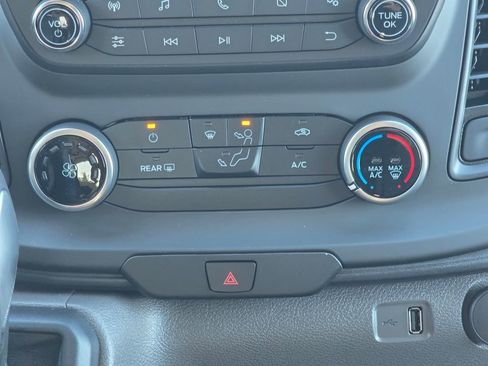 New 2025 Ford Transit 250 148 Medium Roof Extended AWD image 16