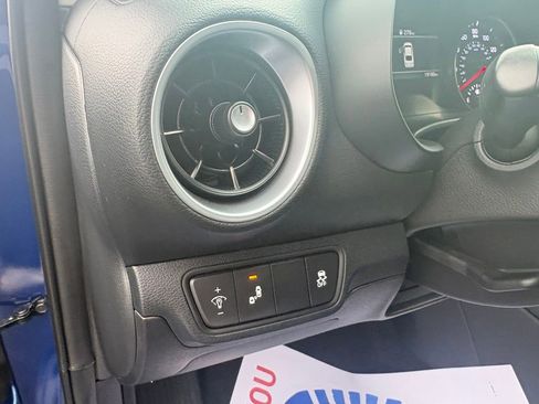 Used 2024 Kia Forte LXS w/ LXS Technology Package image 15