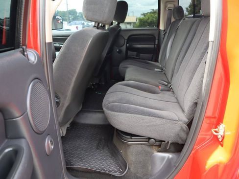 Used 2004 Dodge Ram 3500 Truck SLT w/ Sport Appearance Group AWD/4WD image 15