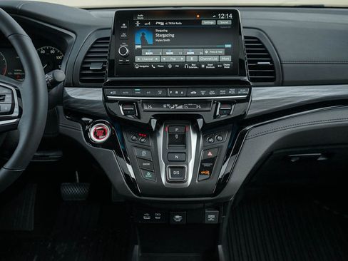 New 2026 Honda Odyssey Elite image 17