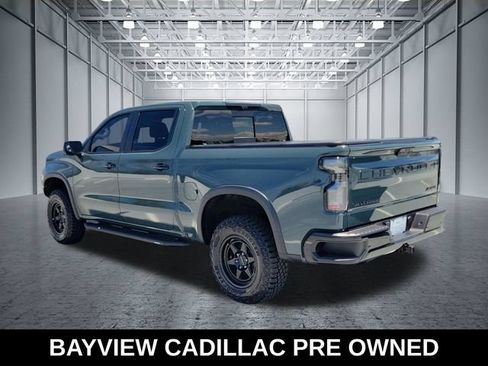 Used 2025 Chevrolet Silverado 1500 ZR2 w/ Technology Package AWD/4WD image 3