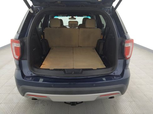 Used 2017 Ford Explorer Limited w/ Equipment Group 301A image 29