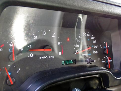 Used 2005 Jeep Wrangler Unlimited AWD/4WD image 28