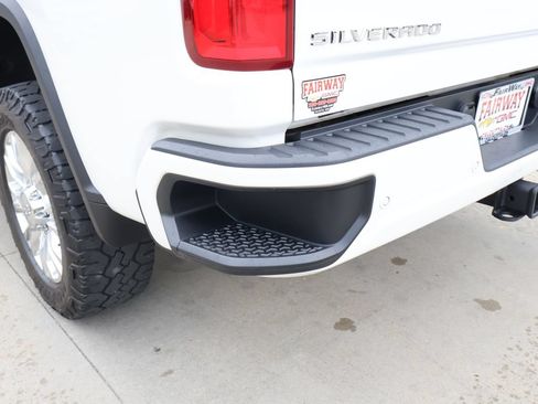 Certified 2020 Chevrolet Silverado 2500 High Country w/ Z71 Off-Road Package AWD/4WD image 34
