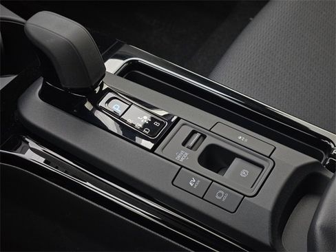 Used 2026 Toyota Prius LE image 23