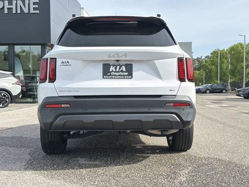 Used 2023 Kia Sorento X-Line EX AWD/4WD image 4