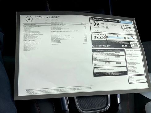 Certified 2025 Mercedes-Benz GLA 250 image 20