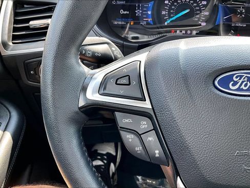 Used 2023 Ford Edge SEL w/ Convenience Package AWD/4WD image 17