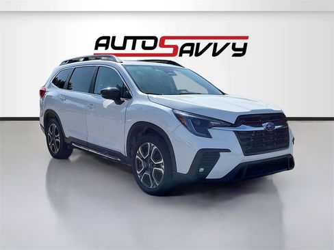 Used 2024 Subaru Ascent Limited w/ Technology Package image 1