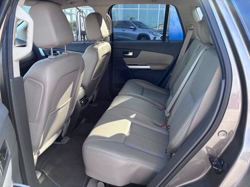 Used 2013 Ford Edge SEL FWD image 9