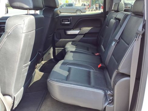 Used 2017 Chevrolet Silverado 1500 LT w/ All Star Edition image 10