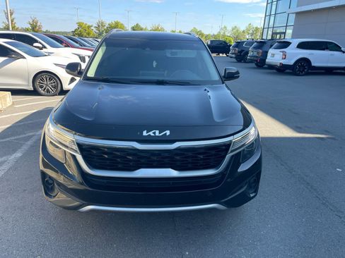 Used 2022 Kia Seltos S image 6