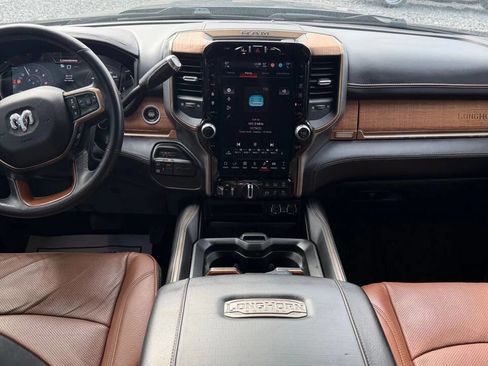 Used 2023 RAM 3500 Limited image 18