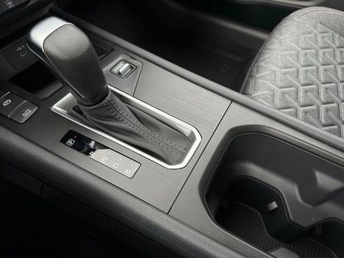 New 2026 Nissan Kicks SV w/ Charging Package FWD image 24