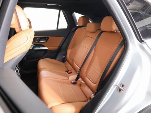 Certified 2026 Mercedes-Benz GLC 300 4MATIC image 35