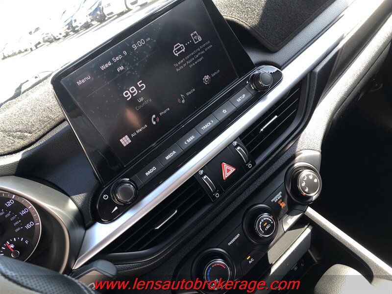 Used 2024 Kia Forte LXS FWD image 14