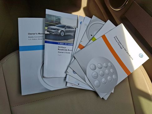 Used 2014 Volkswagen Beetle 2.5 image 25