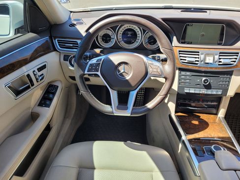 Used 2016 Mercedes-Benz E 350 Sedan image 20