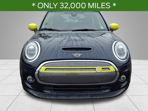 Used 2021 MINI Cooper SE w/ 8.8" Touchscreen Nav Package image 2
