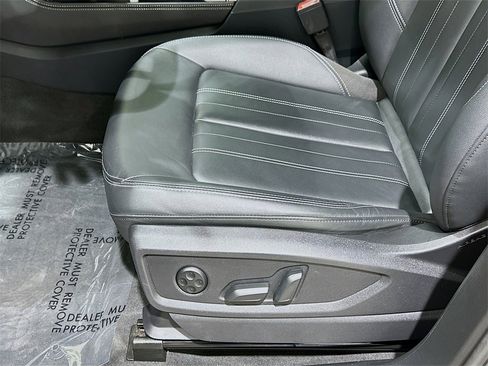 Used 2023 Audi Q5 2.0T Premium Plus image 19