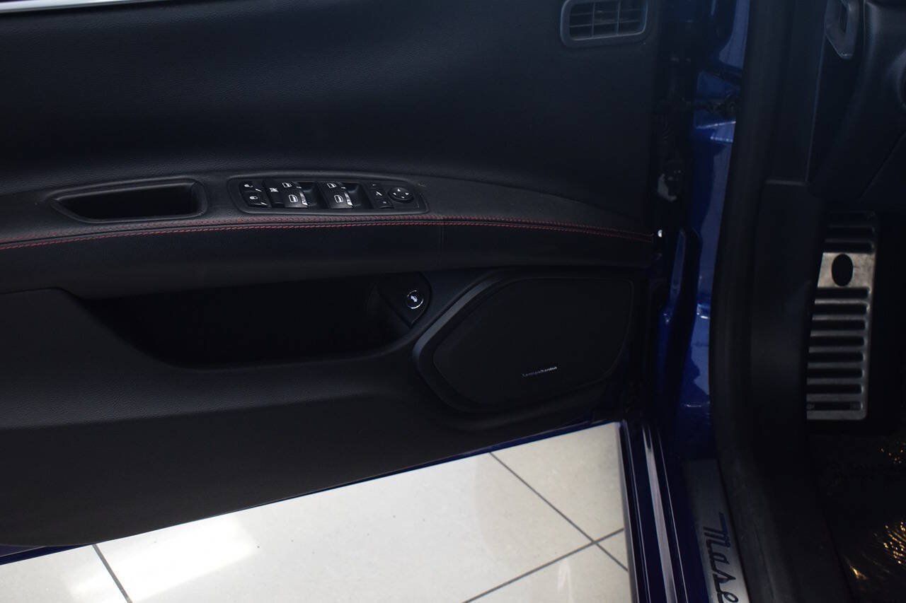 Used 2016 Maserati Ghibli S RWD image 48