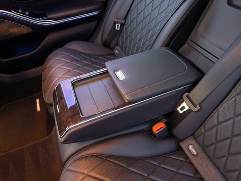 Used 2021 Mercedes-Benz S 580 S 580 w/ AMG Line image 34