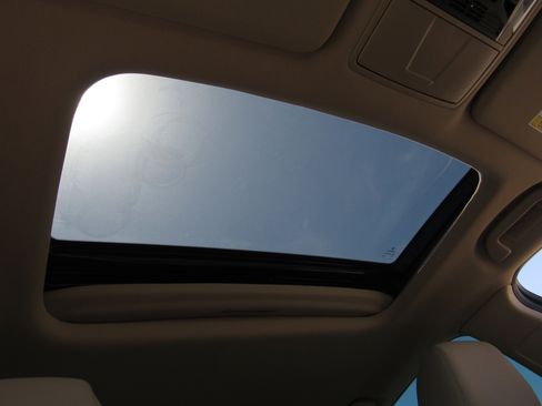 New 2025 Acura TLX w/ Technology Package image 8