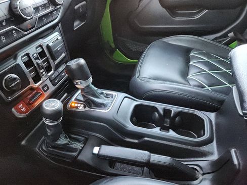 Used 2019 Jeep Wrangler Unlimited Rubicon image 20