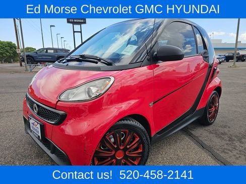 Used 2014 smart fortwo passion RWD image 1
