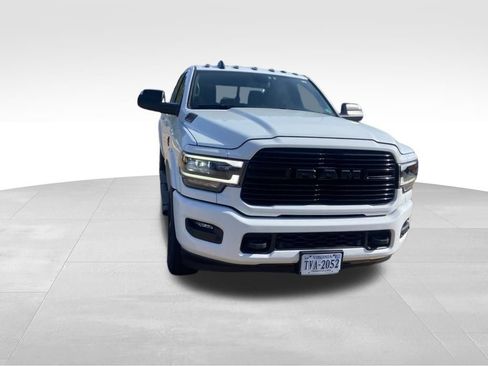 Used 2022 RAM 2500 Laramie w/ Night Edition image 8