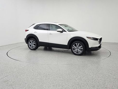 Used 2023 MAZDA CX-30 AWD 2.5 S w/ Premium Package image 3