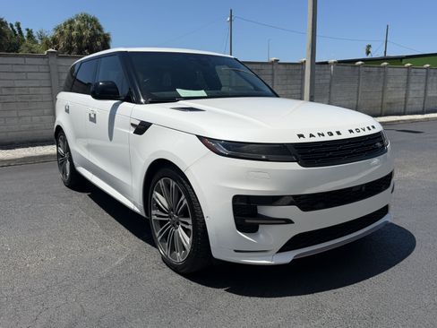 Used 2024 Land Rover Range Rover Sport Dynamic SE AWD/4WD image 8
