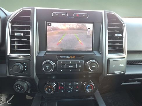 Used 2019 Ford F150 XLT w/ Equipment Group 302A Luxury image 35