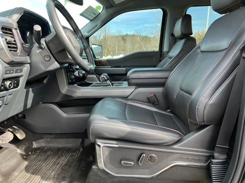 Used 2023 Ford F150 Lariat w/ Equipment Group 502A High image 4